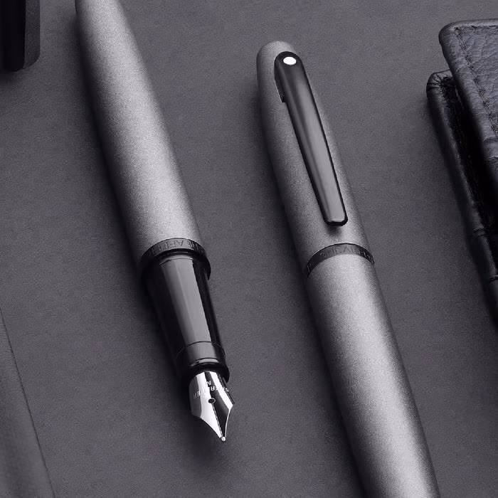 Custom Sheaffer VFM 9424 Matte Gray Fountain Pen With Matte Black Trim - Medium