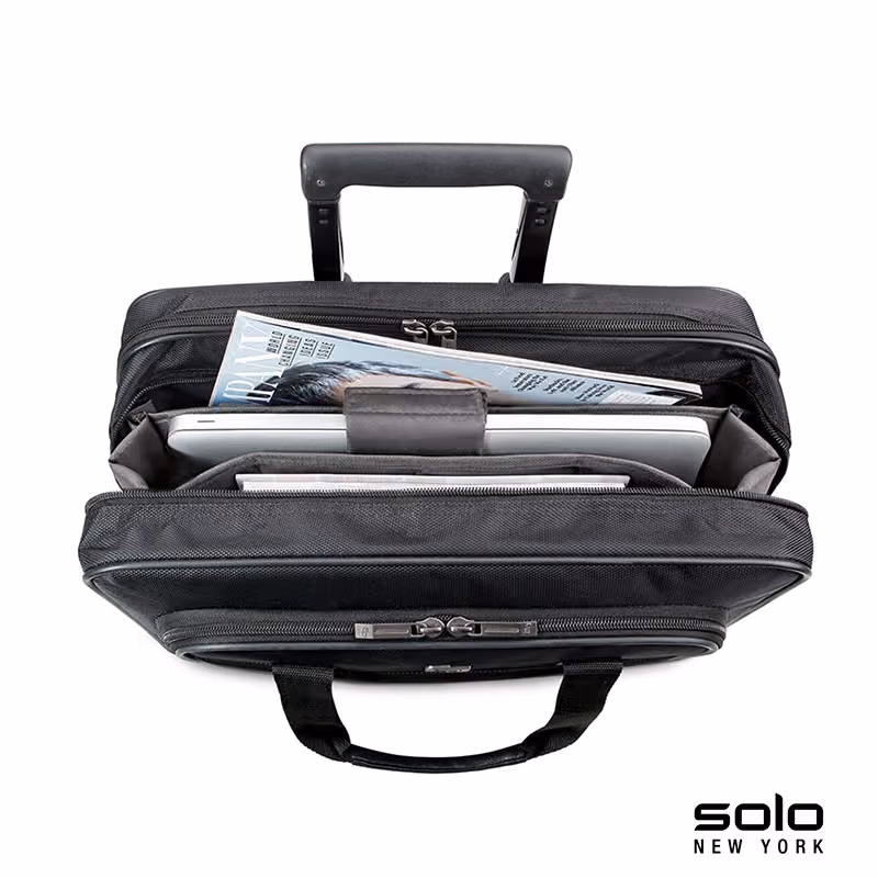 Custom Solo New York Carnegie Rolling Case
