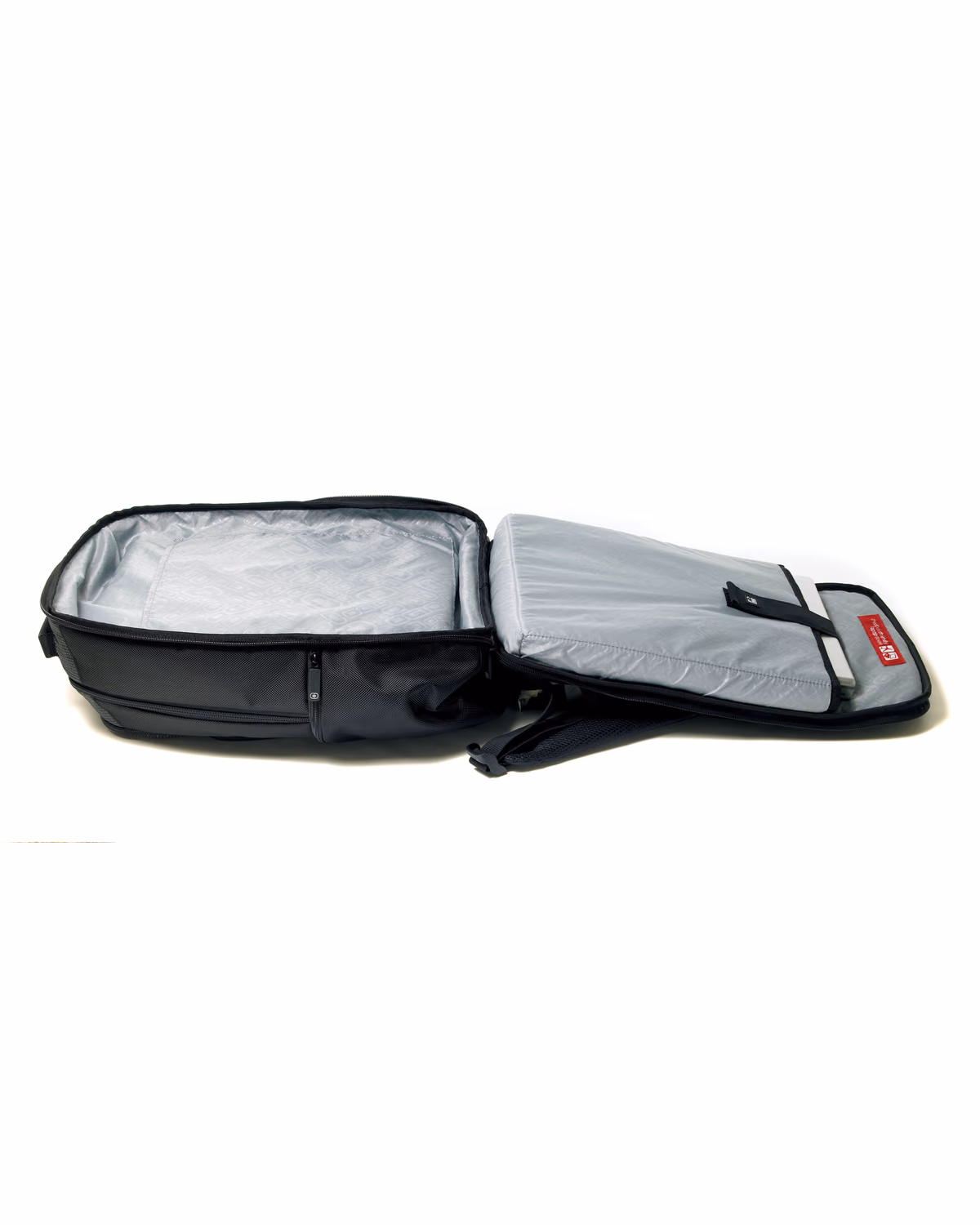 Custom OGIO Roamer Pack - Black - detail